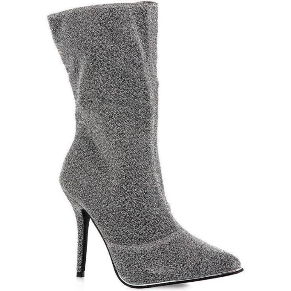 High heel pointy boots